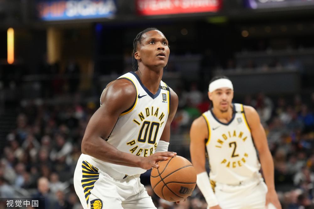 与球迷共生 与球迷共生