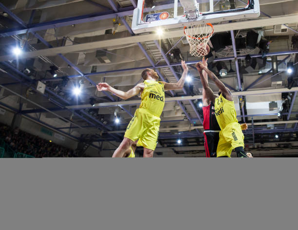 它也为香港 它也为香港