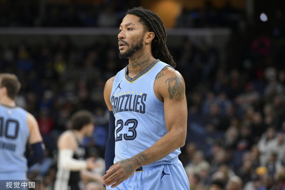 年仅16岁 年仅16岁