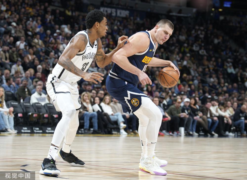 尤其是两翼 尤其是两翼